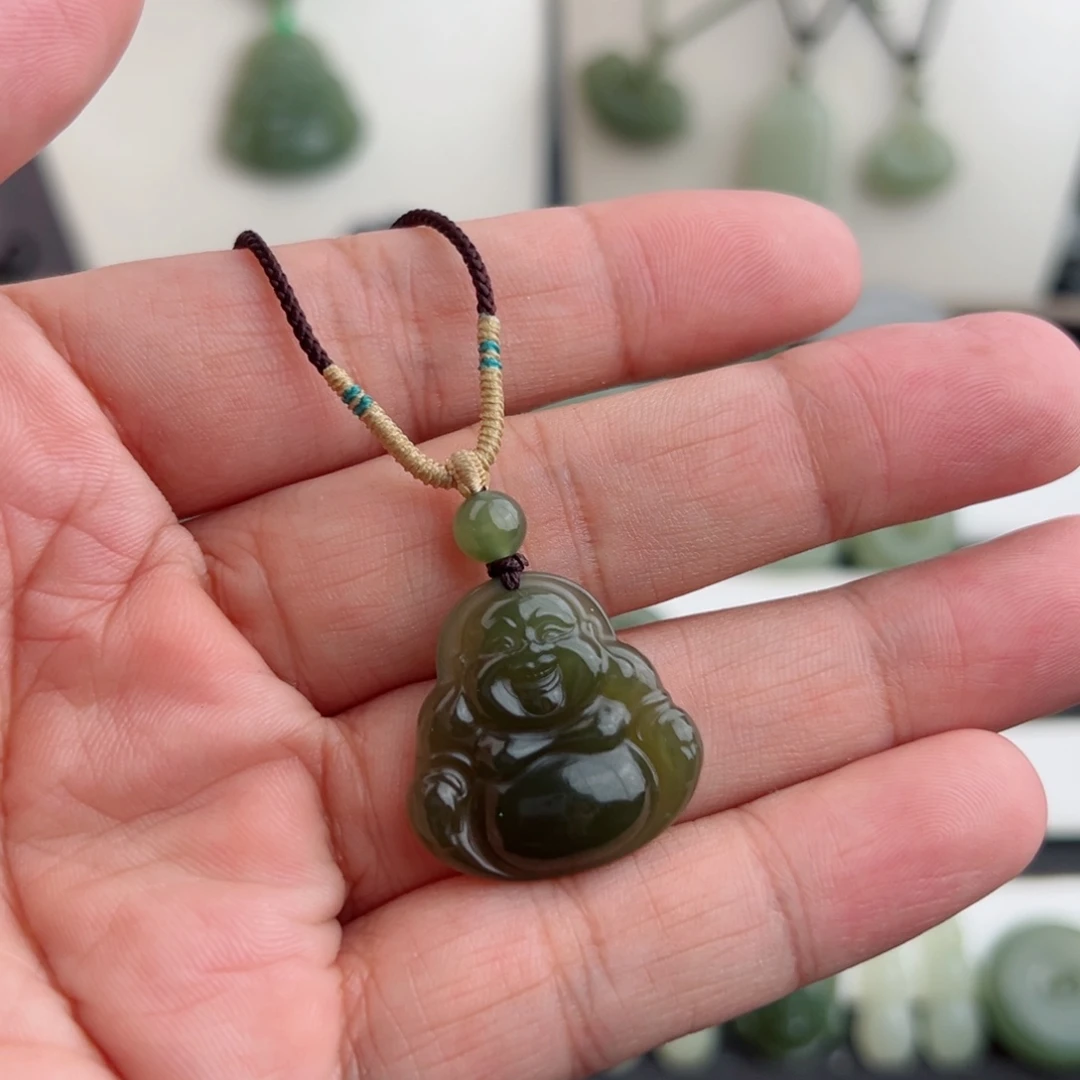 吊坠(赠链)未镶嵌和田玉666