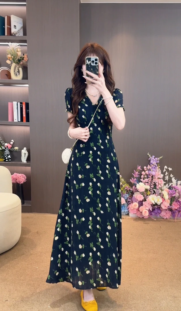 2025夏季新款碎花法式气质显瘦银河蜜语收腰中长款连衣裙9008