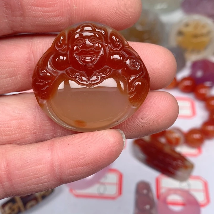 玛瑙/玉髓颈饰未镶嵌?*歌