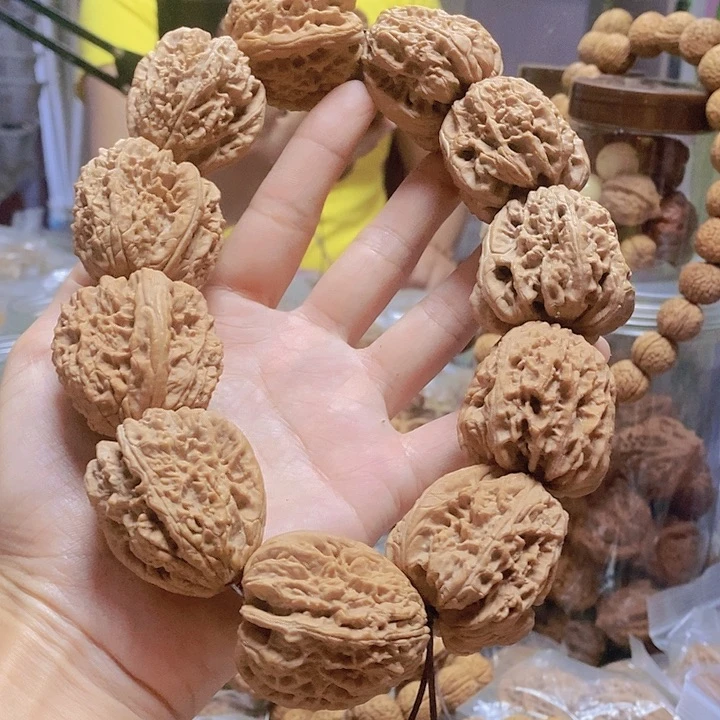 【闪购商品】文玩核桃把件36暴雪手持