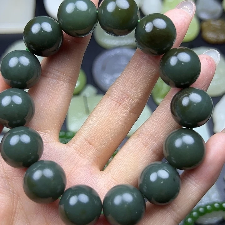 和田玉未镶嵌吊坠(赠链)快**扬