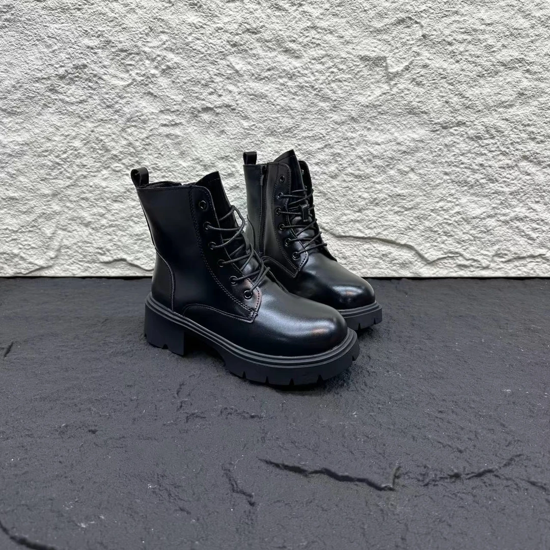 冬季新款百搭时尚女士马丁靴厚底休闲增高瘦瘦靴子X检 8269