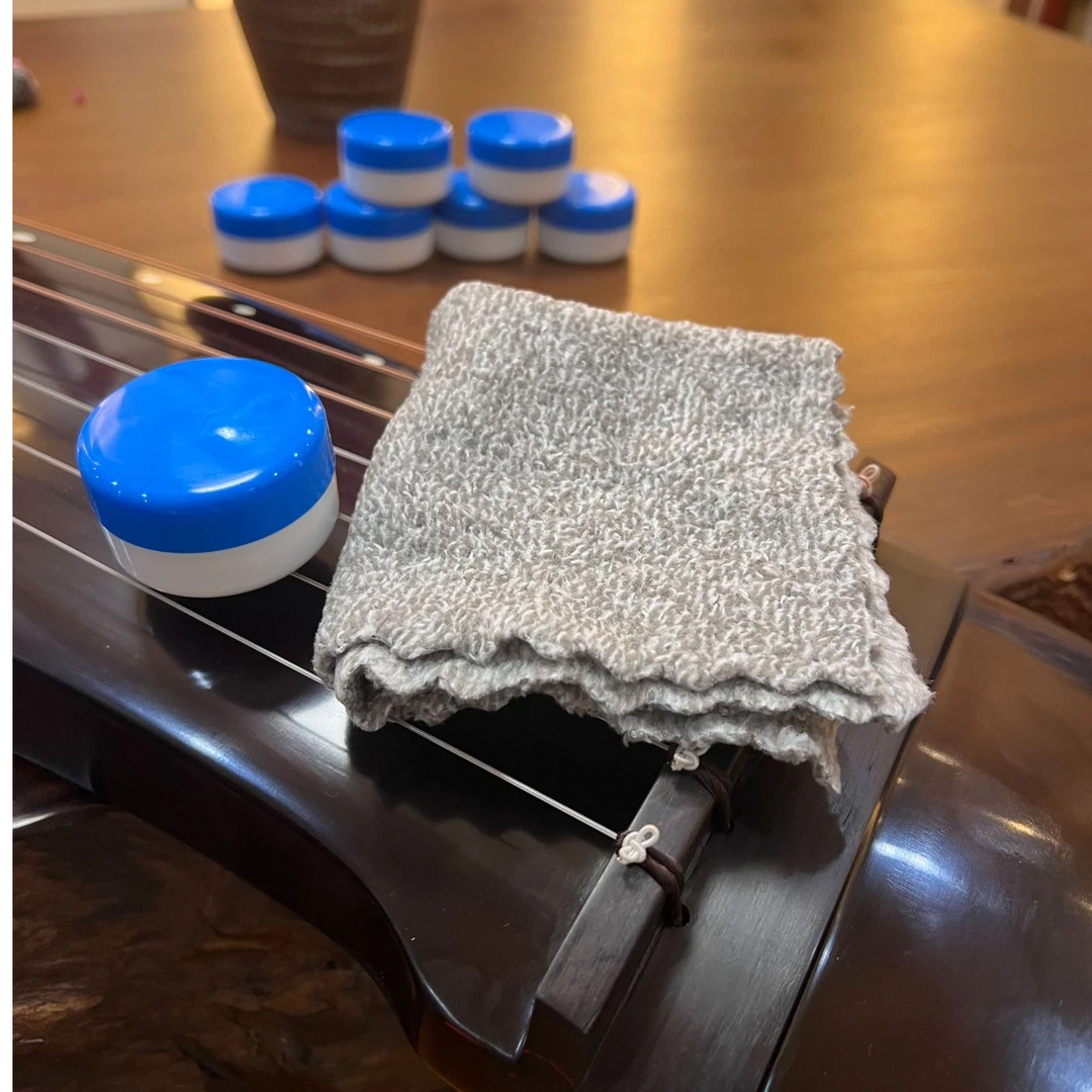 寒冬保湿套装古琴专用（保湿膏加专用擦琴布两块—竹纤维不掉毛）