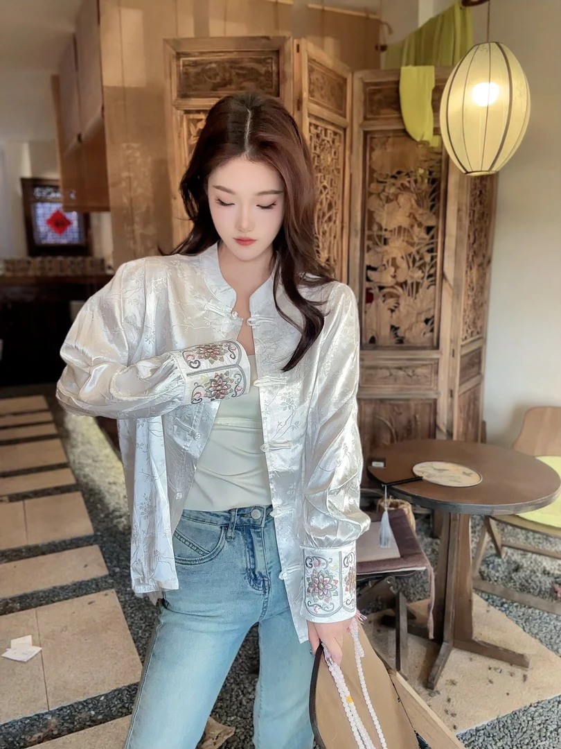 7551中国风白色刺绣衬衫女春秋款新中式盘扣提花改良唐装禅意汉服