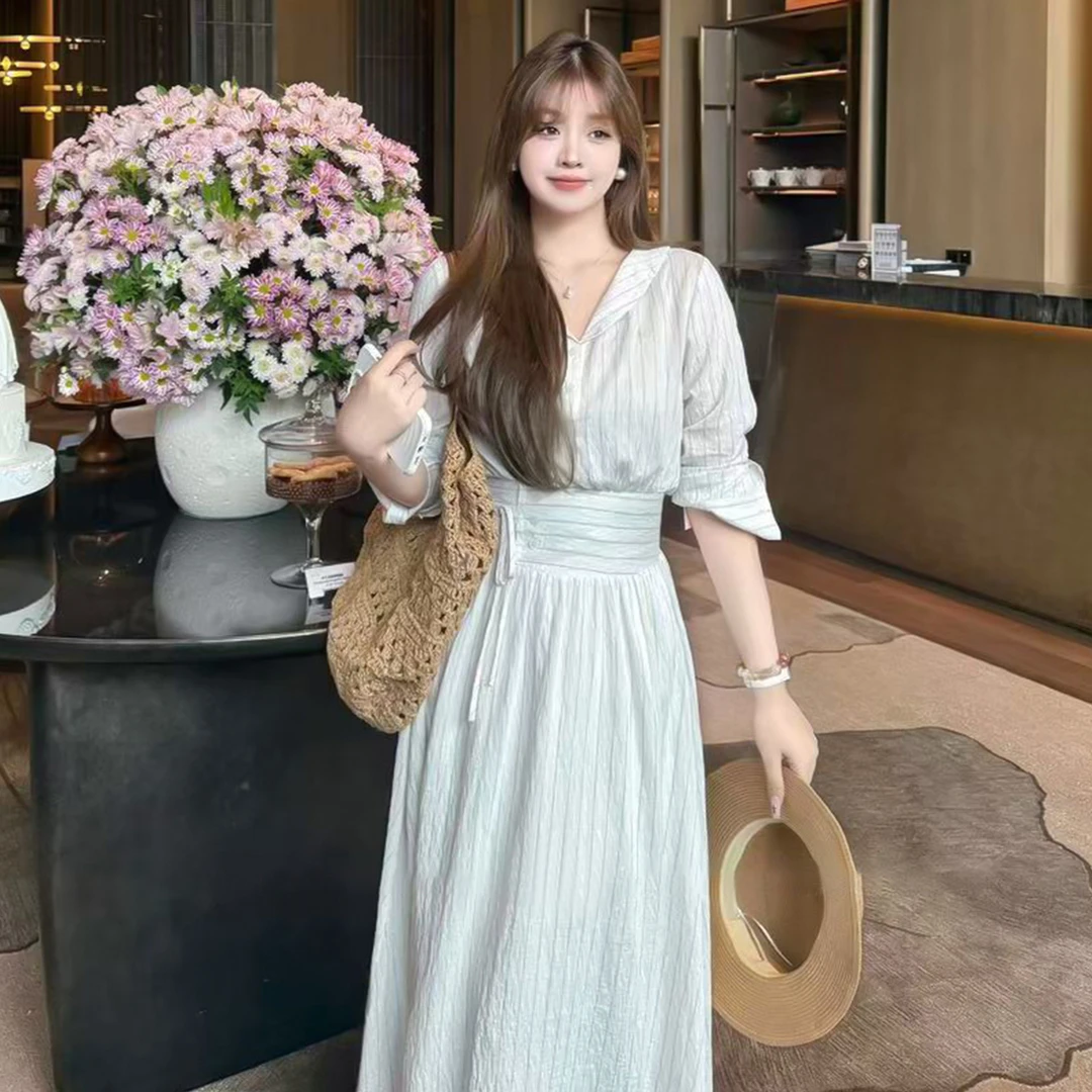 法式杏色翻领长袖衬衫连衣裙子女早秋2025新款韩系高级感收腰长裙