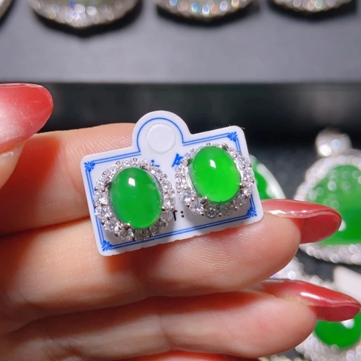 上***凌翡翠银S925镶嵌颈饰翡翠