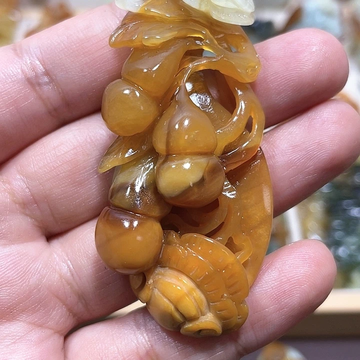 岫玉吊坠(赠链)未镶嵌随**乐