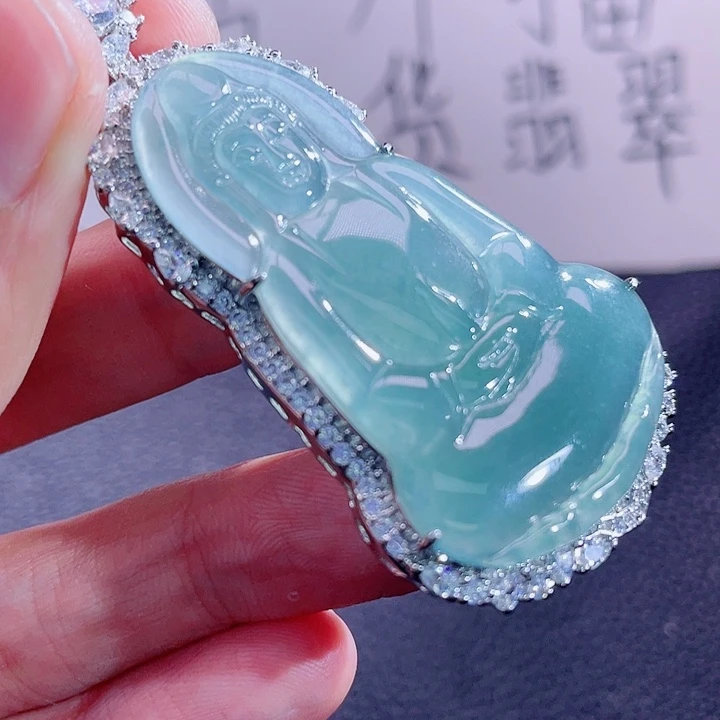 翡翠颈饰未镶嵌999999999