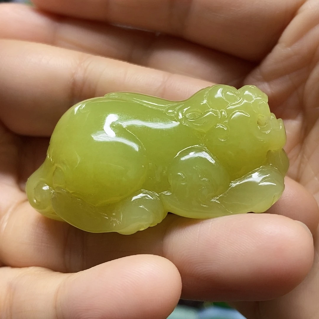 未镶嵌和田玉把件