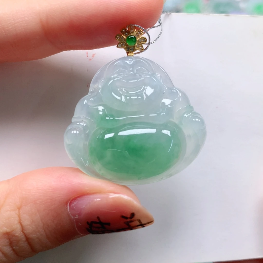 翡翠18K金镶嵌颈饰天然翡翠