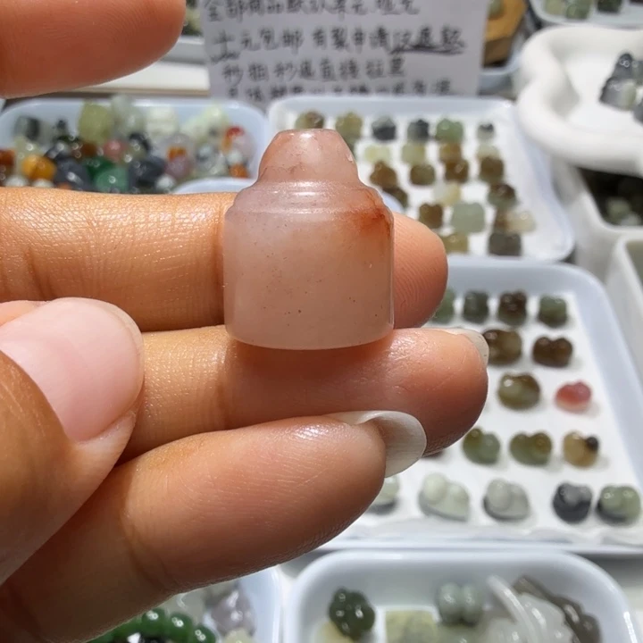 和田玉未镶嵌珠宝奇石