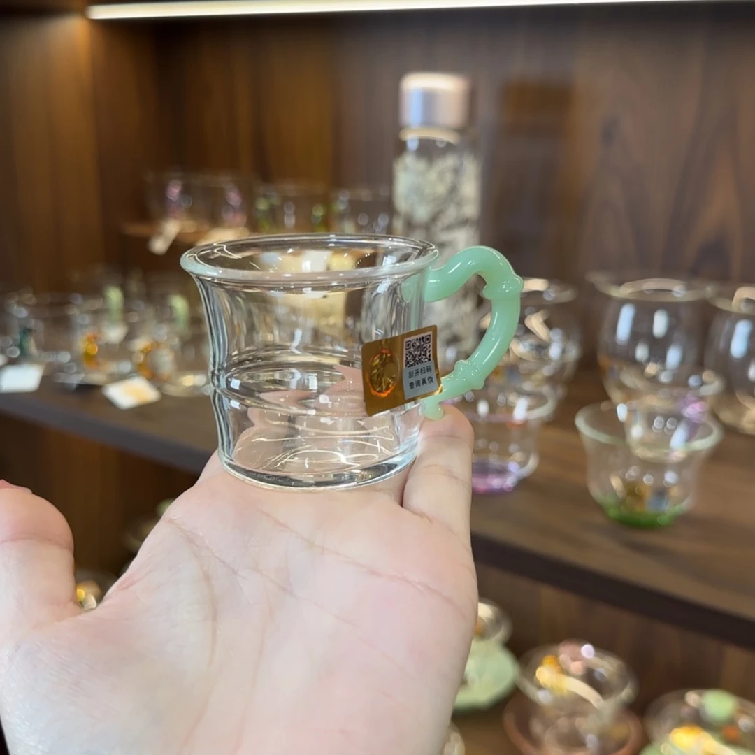 禾器君潋杯浅玉色。。。。