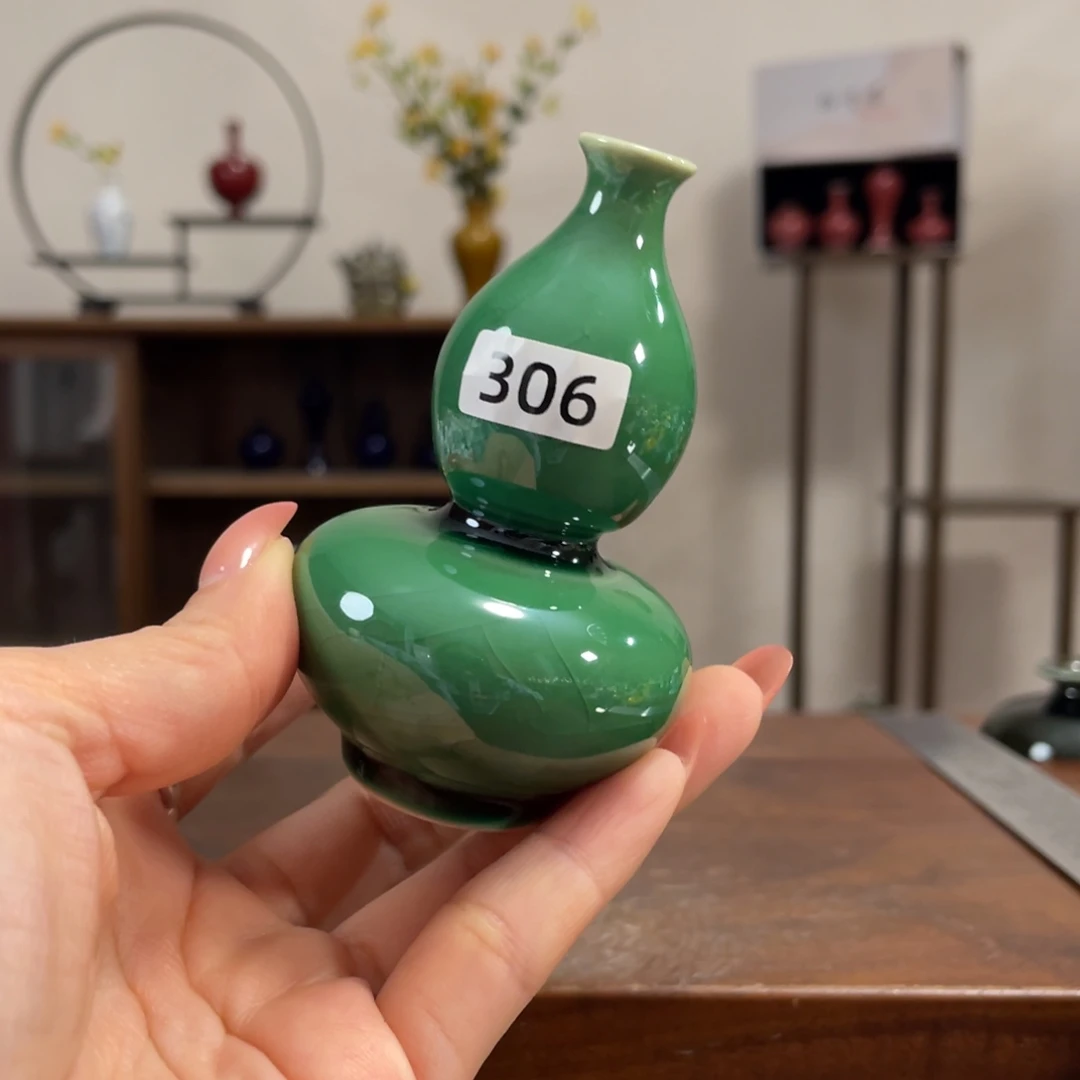 景德镇陶瓷小花瓶