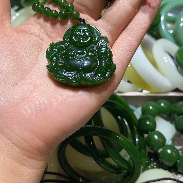 未镶嵌手镯和田玉（碧玉）