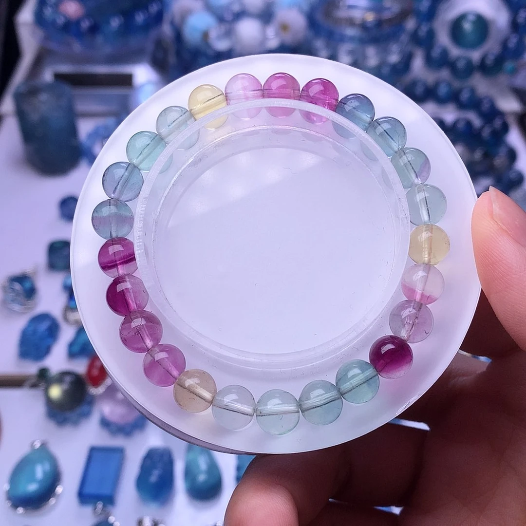 未镶嵌手链水晶多样性