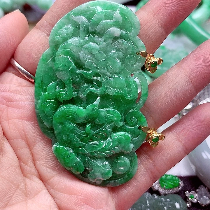 颈饰银S925镶嵌翡翠翡翠