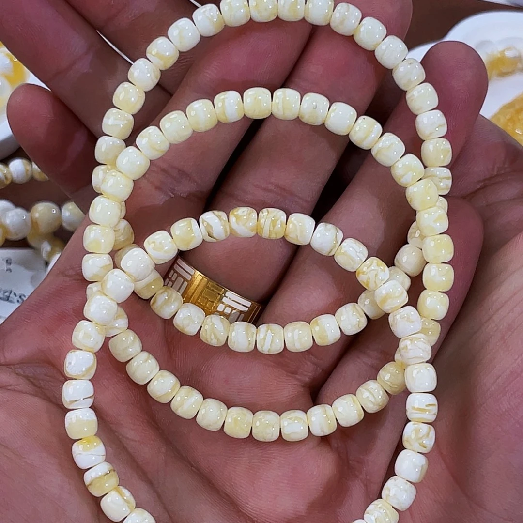 琥珀未镶嵌手链多样性发其一