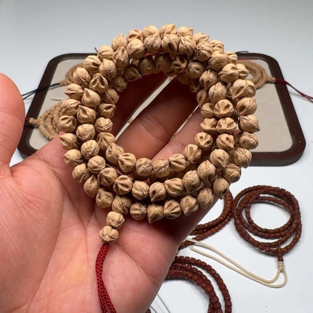 柏香籽/百香籽手串Y*L8.5mm