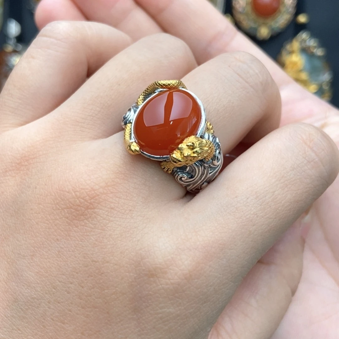 银S925镶嵌南红玛瑙戒指