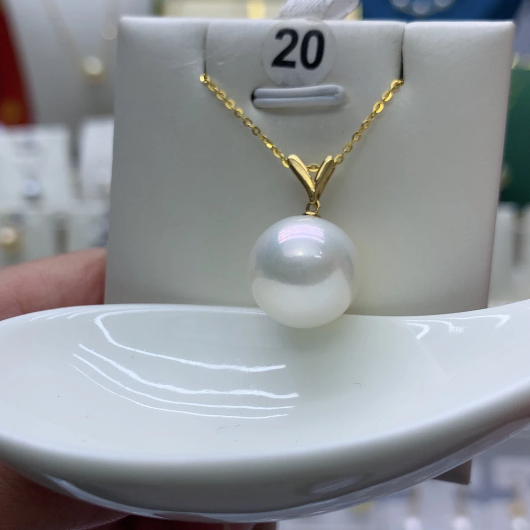 淡水珍珠18K金镶嵌吊坠(不含链)