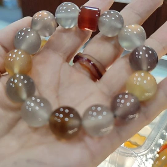 *****玛瑙/玉髓颈饰未镶嵌