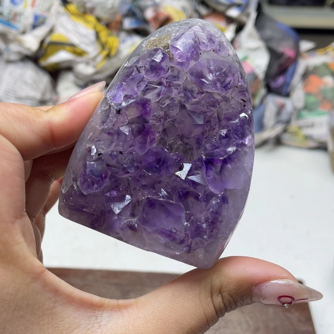 紫晶大型摆件（非配饰）未镶嵌