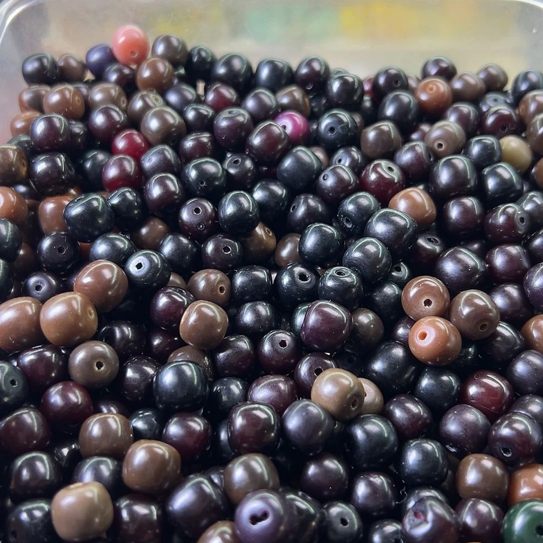 菩提根/象牙果手串微瑕黑桶混300颗