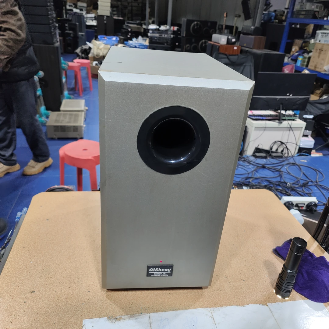 8新 Qisheng/奇声 二手奇声有源低音炮一个，坏的，不带线材