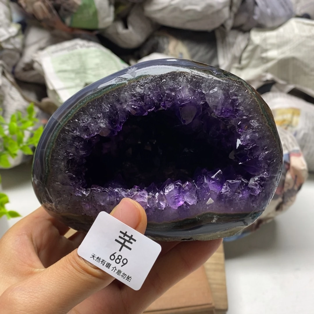 未镶嵌水晶珠宝半成品