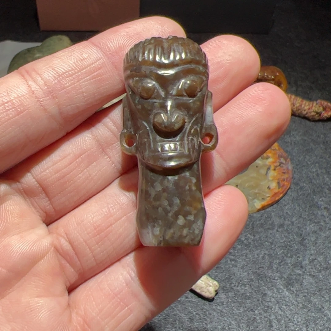 和田玉（糖玉）未镶嵌颈饰