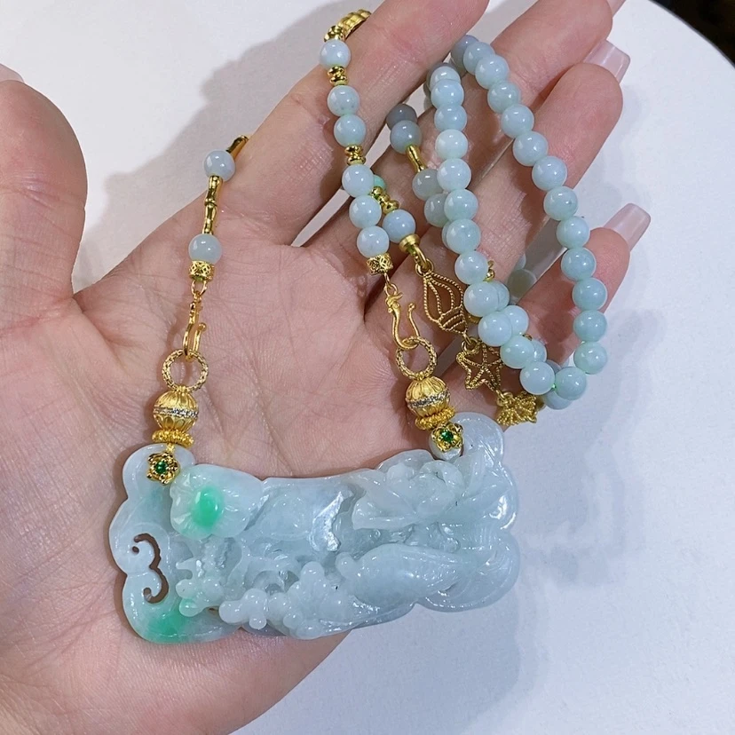 【闪购商品】翡翠未镶嵌颈饰吊坠