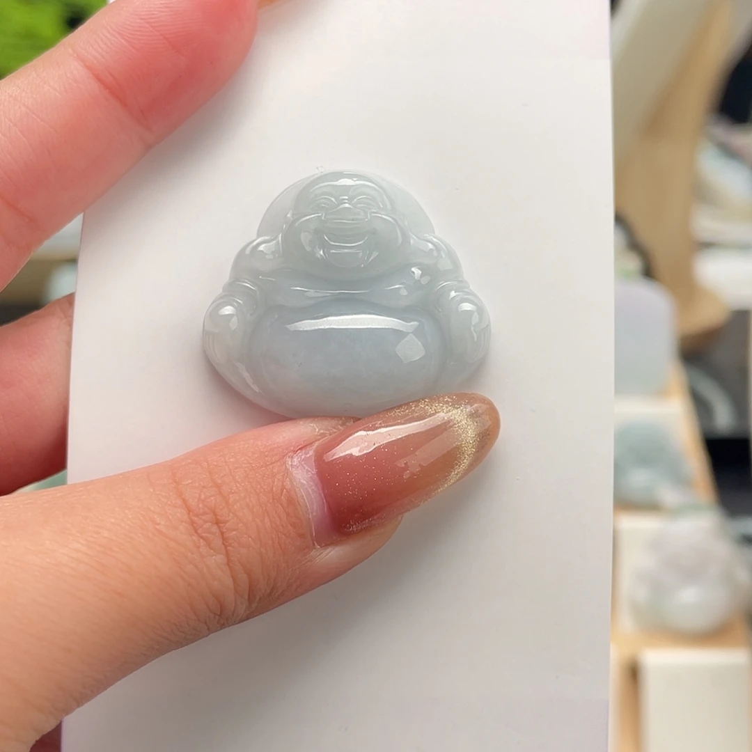 翡翠未镶嵌颈饰佛公