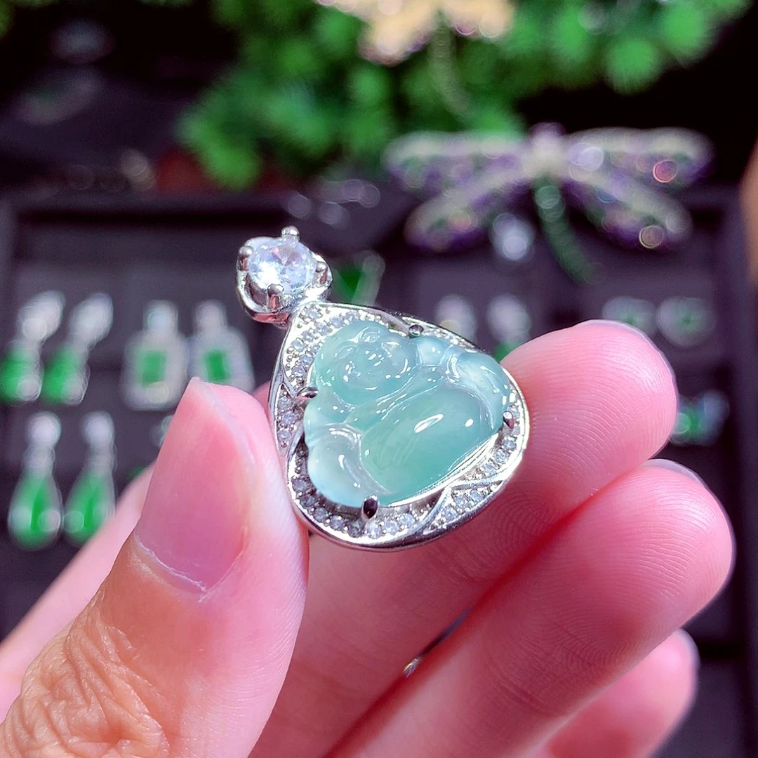 颈饰未镶嵌翡翠天然