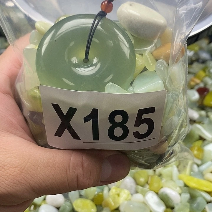 未镶嵌蛇纹石玉鱼缸石