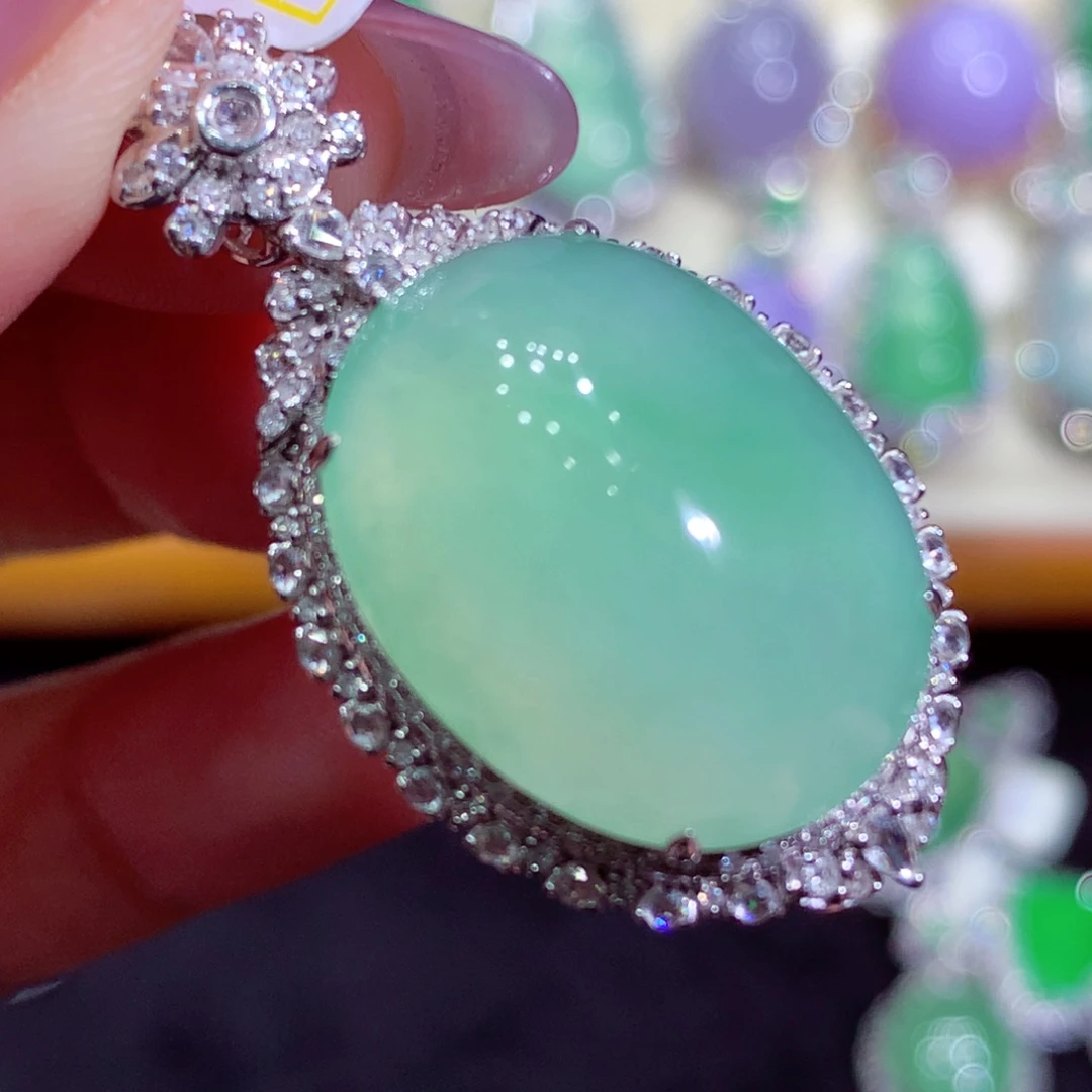 翡翠18K金镶嵌吊坠(不含链)