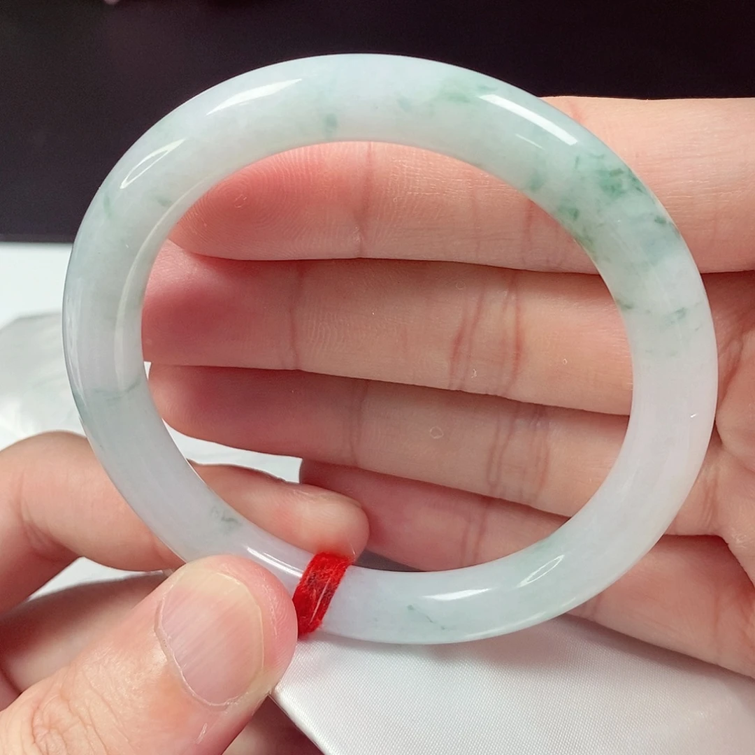 翡翠未镶嵌手镯56.5圈