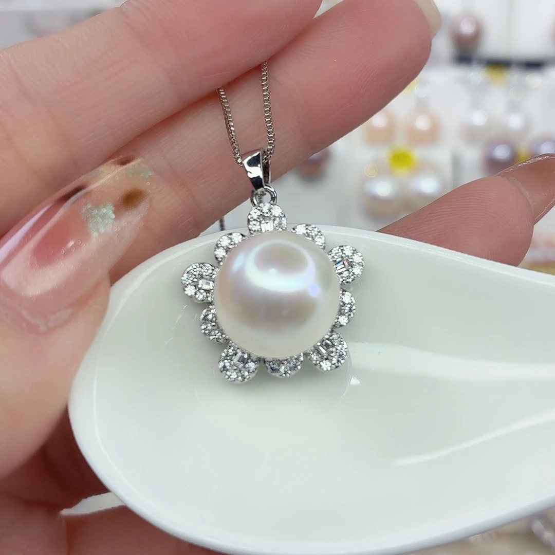 淡水珍珠合金颈饰