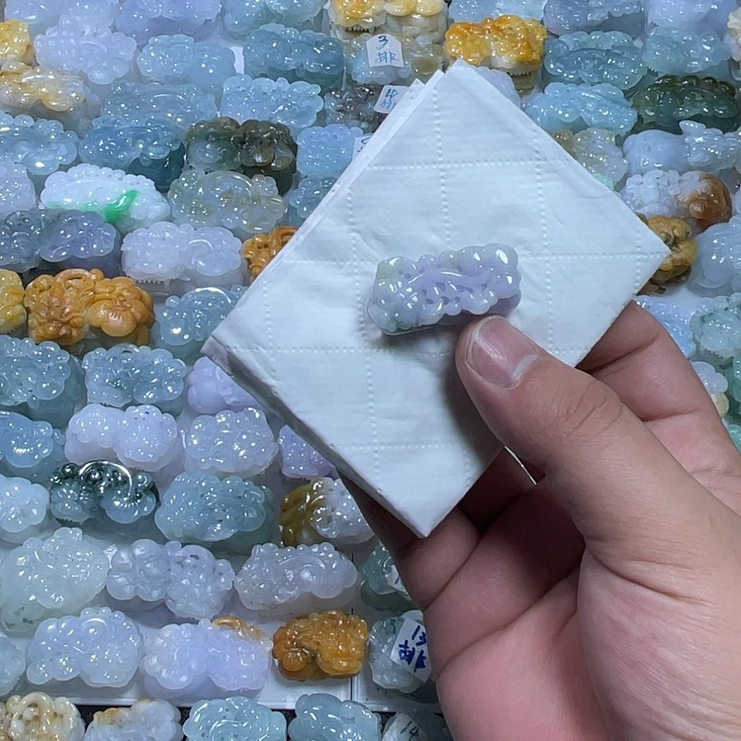 翡翠未镶嵌颈饰天然