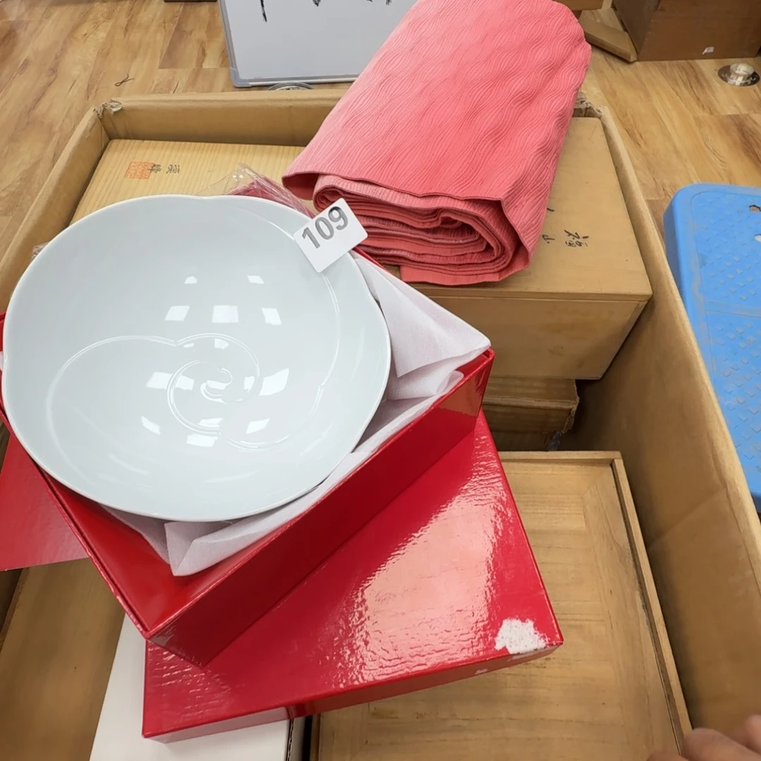 瓷片工艺品摆件瓷器摆件正能量