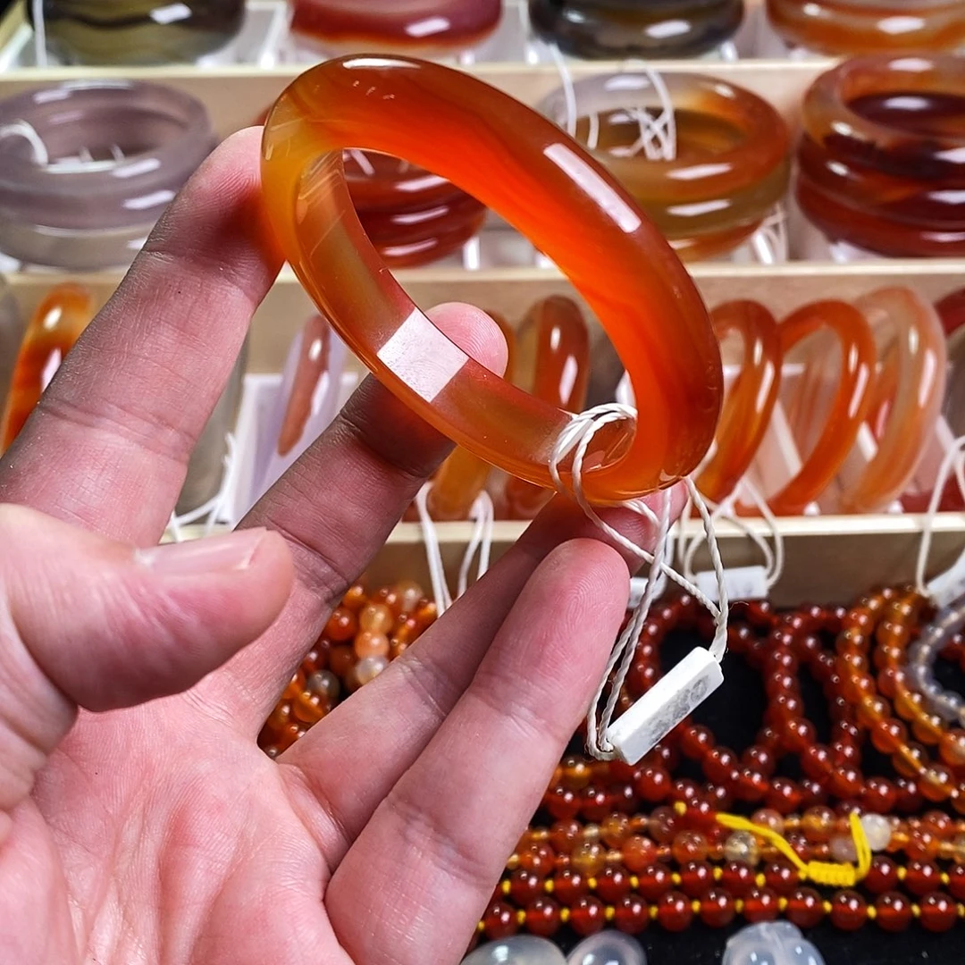 玛瑙/玉髓未镶嵌手镯