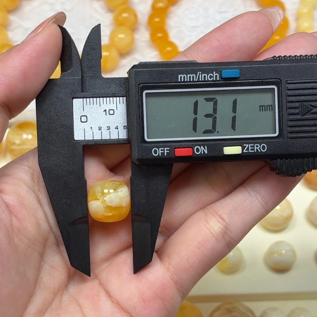 琥珀未镶嵌颈饰焦皮溶洞金橘白荧光老型13mm