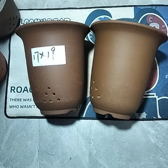 紫砂小金钟两个！