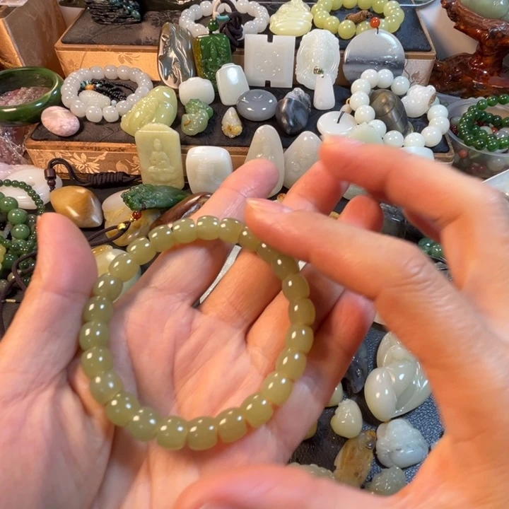 和田玉（黄玉）未镶嵌手串