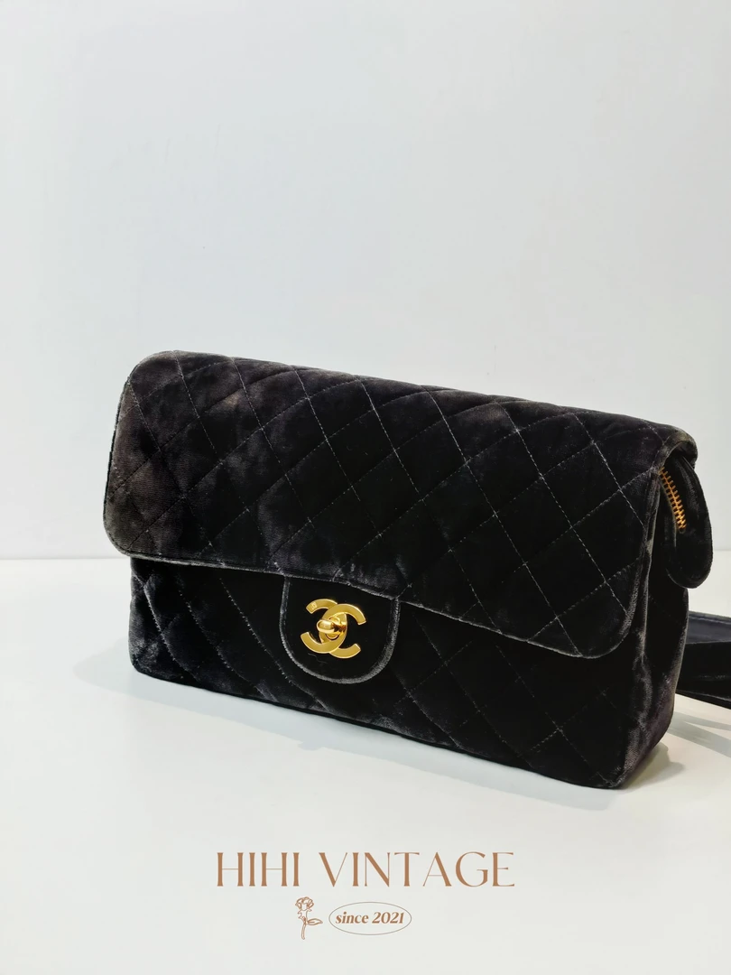 95新 Chanel/香奈儿  95A 深灰色金扣丝绒双肩包 3开 二店