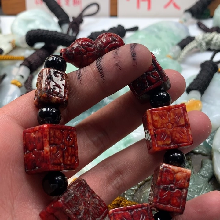 颈饰未镶嵌翡翠保真天然a货翡翠