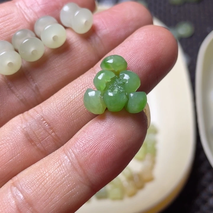 手链未镶嵌和田玉