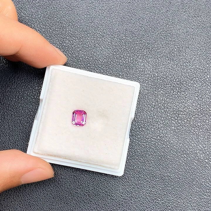 尖晶石裸石1.06克拉