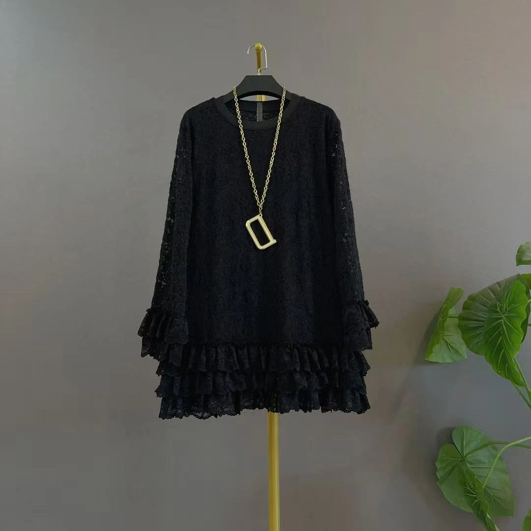 秋季时尚韩版洋气设计感镂空底摆拼接双层蕾丝宽松显瘦大码打底衫