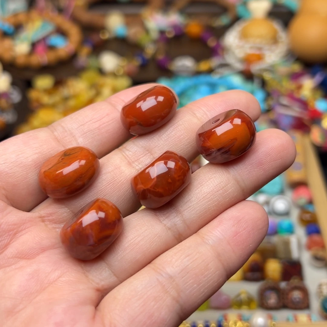 南红玛瑙未镶嵌17-19mm饼子发一颗