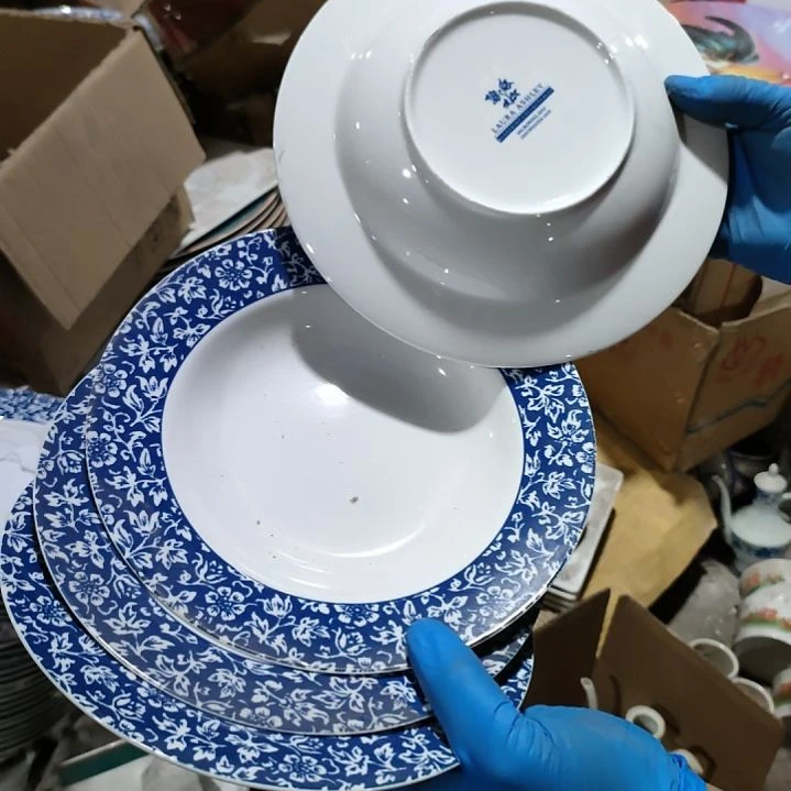 摆件陶瓷盘子碗啥都有